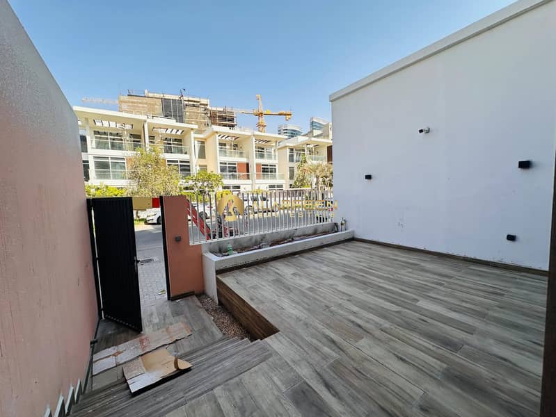 4BR +Maid | Spacious | Ready to Move - Image 11
