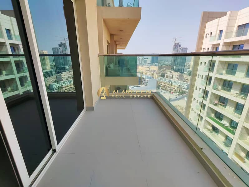 High Floor I Elegant-Luxurious 2-Bed I Huge Layout - Image 11