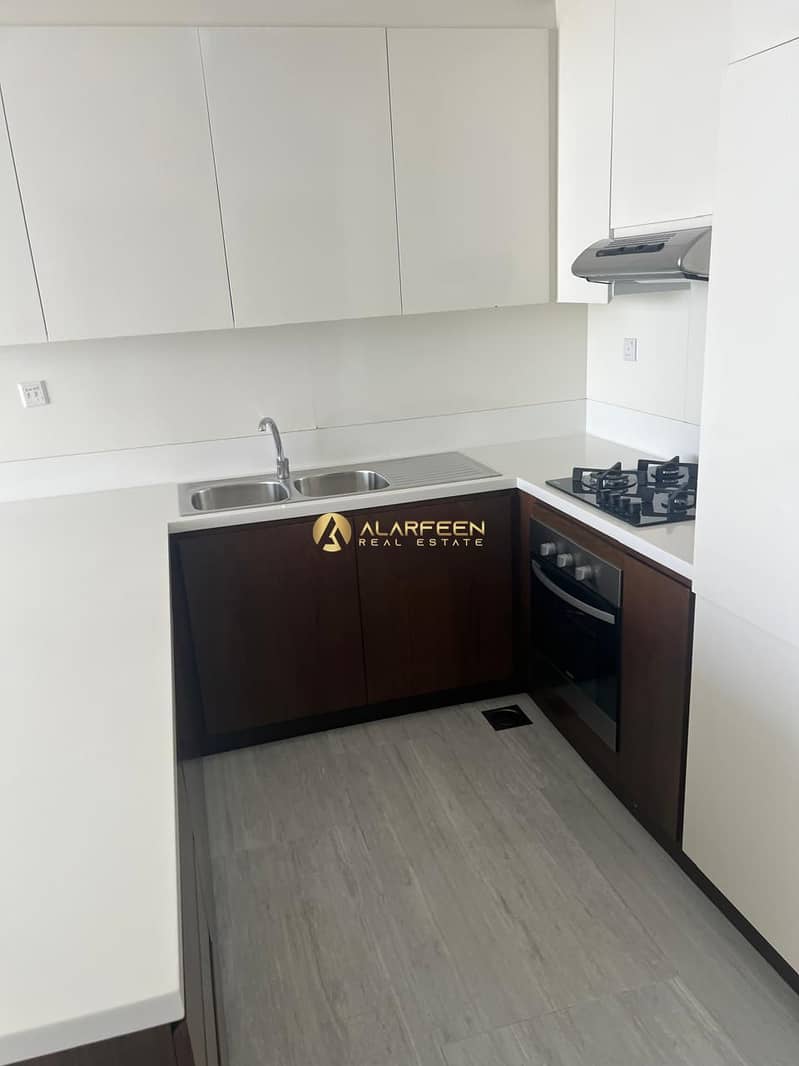 Community View | Prime Location | Spacious Unit - Image 7