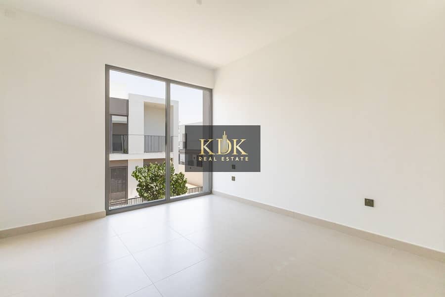 Exclusive | Premium | View Now - Image 6