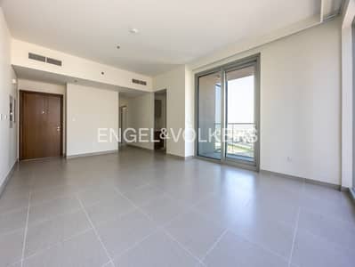 2 Bedroom Apartment for Rent in Downtown Dubai, Dubai - Chiller Free | High Floor | Sea View