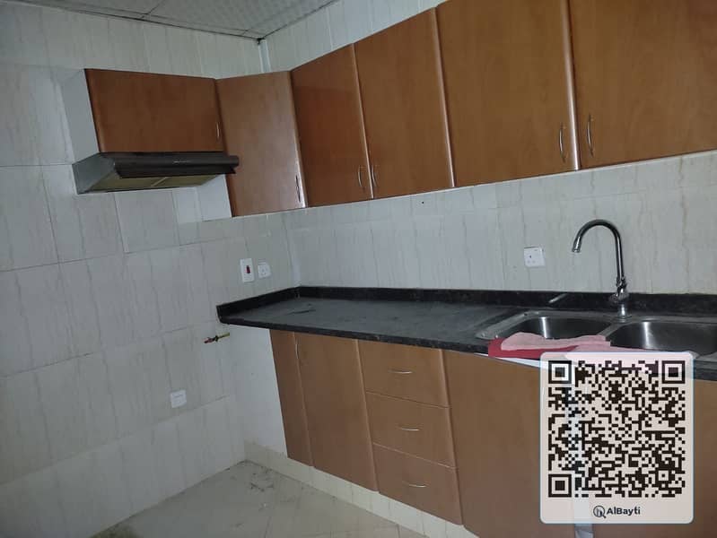 9 0171bfe4-a9fc-42bc-b0bd-eedabe32789e. jpg
