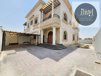 فیلا 5 غرف نوم للايجار في حوشي، الشارقة - WhatsApp Image 2025-09-26 at 10.00. 04 PM (1). jpeg
