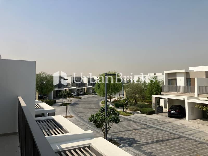 位于蒂拉尔阿尔加夫综合社区，伊兰住宅区 4 卧室的联排别墅 220000 AED - 12903500