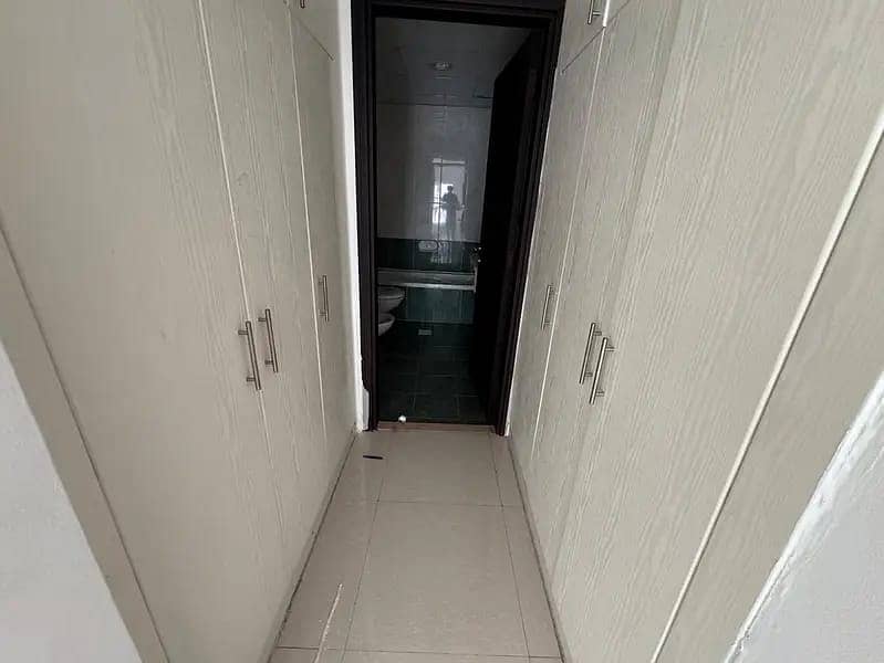 20 1000030683. jpg