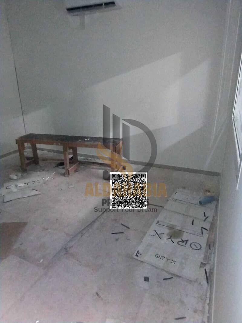 12 صورة واتساب بتاريخ 2025-09-24 في 04.36. 37_097c9166. jpg