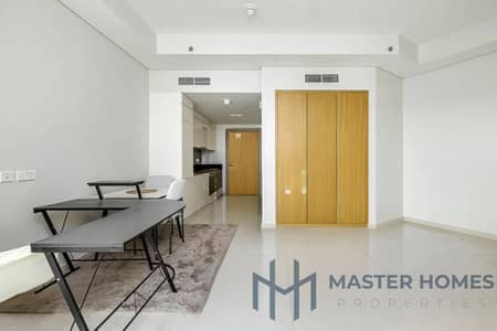 Studio for Rent in Business Bay, Dubai - 1. jpg
