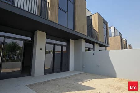 3 Bedroom Townhouse for Rent in Mudon, Dubai - 3BR G+2 | Prime location close to park| Single Row
