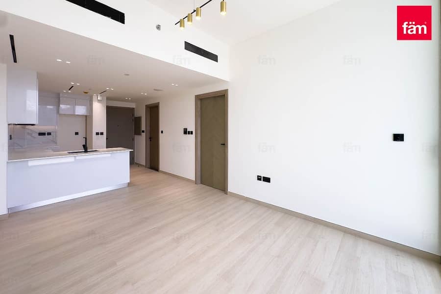 Vacant | High Floor | Pool View | Spacious