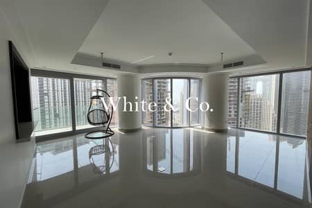 2 Bedroom Apartment for Sale in Downtown Dubai, Dubai - Corner Unit | Vacant Now | Great View!