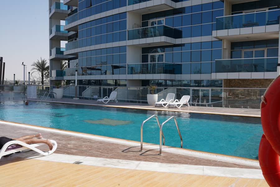 22 Pool 1. jpg