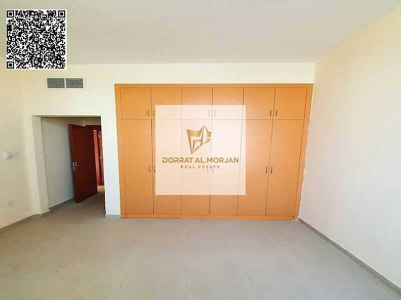 4 WhatsApp Image 2025-09-21 at 10.06. 59 PM. jpeg