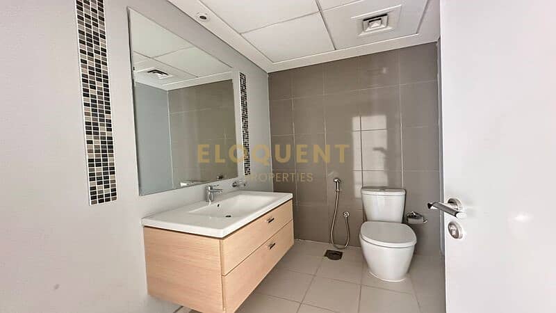8 fc294862-3267-45ff-9eb8-4ee8284cce56_original (1). jpg