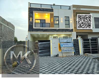 5 Bedroom Townhouse for Sale in Al Yasmeen, Ajman - 8b5df17b-3229-4565-8e42-f2e8d19a45d7. jpg