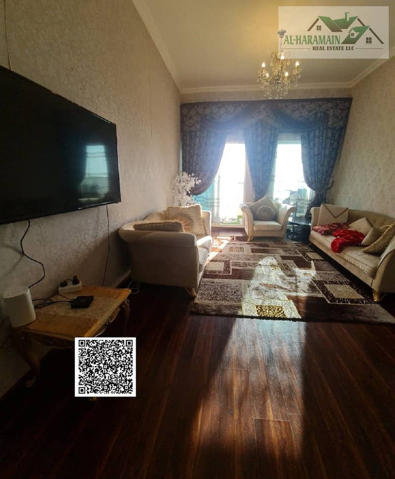 8 c54bd256-0bcd-4bca-acd7-11a0f14af8da. jpg
