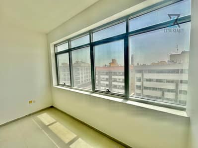 استوديو  للايجار في الكرامة، دبي - IMG_5052. jpg
