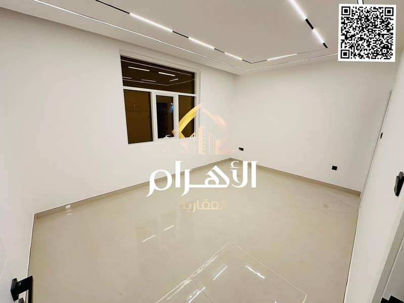 24 WhatsApp Image 2025-08-14 at 10.37. 11 AM (1). jpg