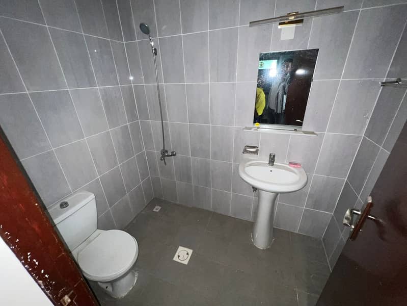 14 IMG-20250925-WA0157. jpg
