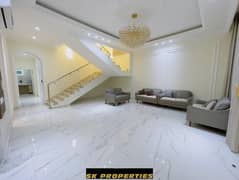 فیلا في حوشي 4 غرف 169990 درهم - 12912301