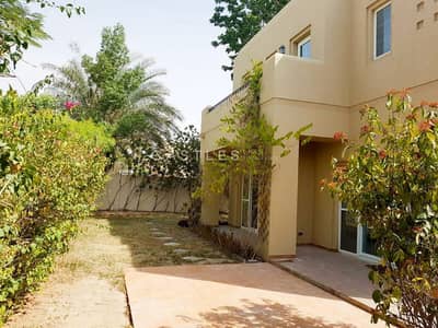 Spacious- 5 bed+maids in Terranova Spacious- 5 bed+maids in Terranova