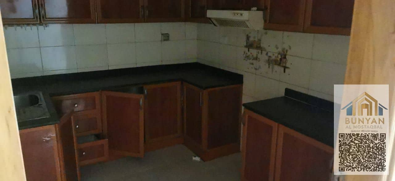 10 WhatsApp Image 2025-09-24 at 20.35. 58_6c4215ca. jpg