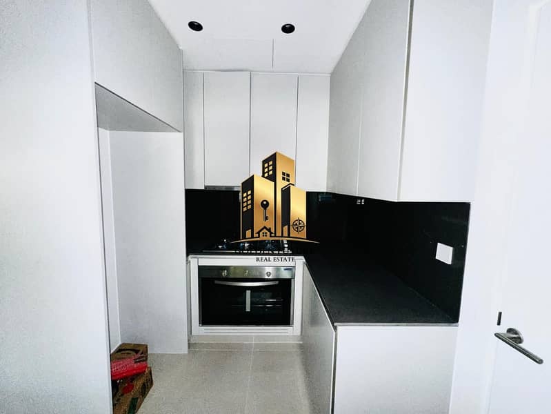 20 1000661244. jpg