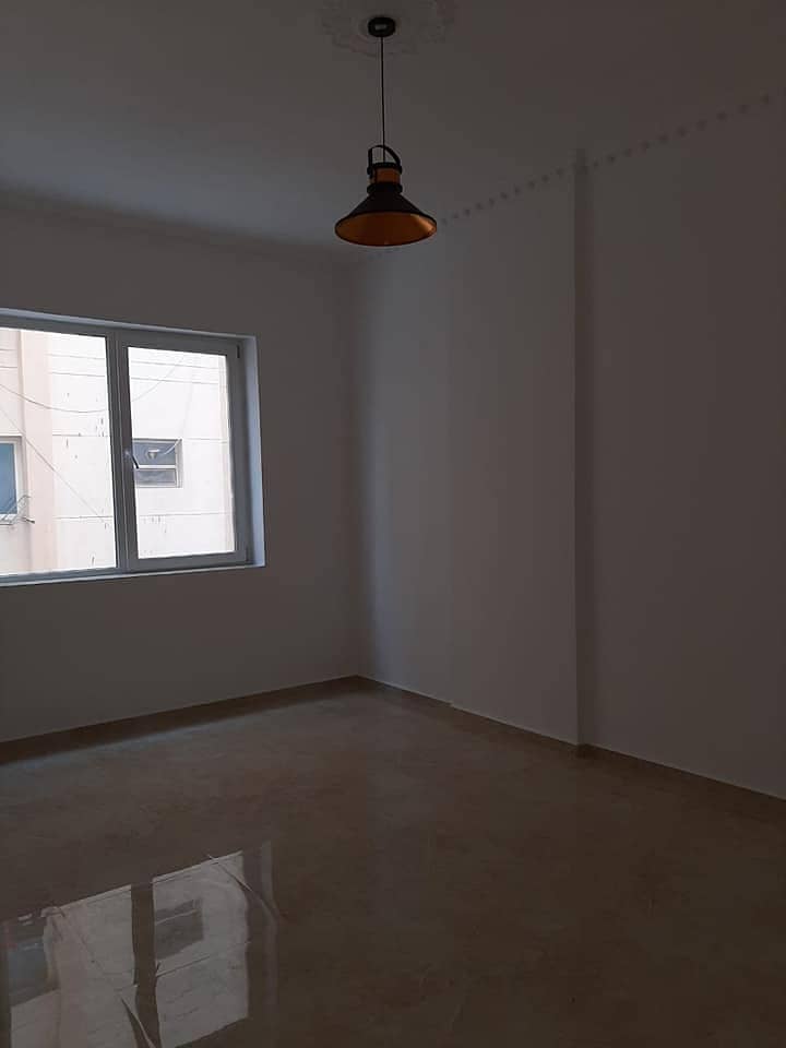 4 صورة واتساب بتاريخ 2025-09-28 في 10.39. 01_a5022229. jpg
