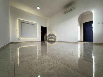 Studio for Rent in Al Mushrif, Abu Dhabi - 8982d378-6705-4e9d-9dac-4619ca42ae6d. jpg