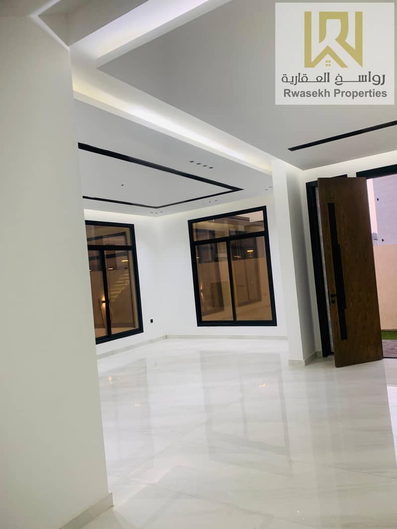 17 WhatsApp Image 2025-09-28 at 11.35. 10_7fe80ba7. jpg