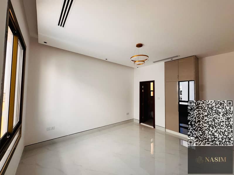 9 2b9db887-3c1b-442b-8006-31bb8a9eefbc. jpg
