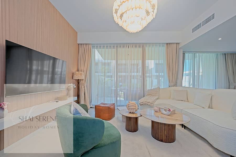 38 Living Area. 4. jpg