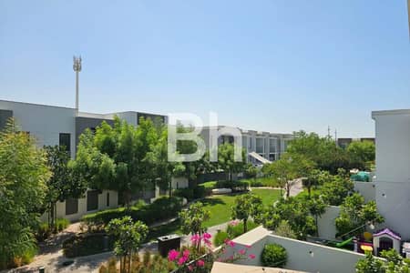 3 Bedroom Townhouse for Rent in Arabian Ranches 3, Dubai - Backing Park | 4 Cheque | Modern | Maids Room