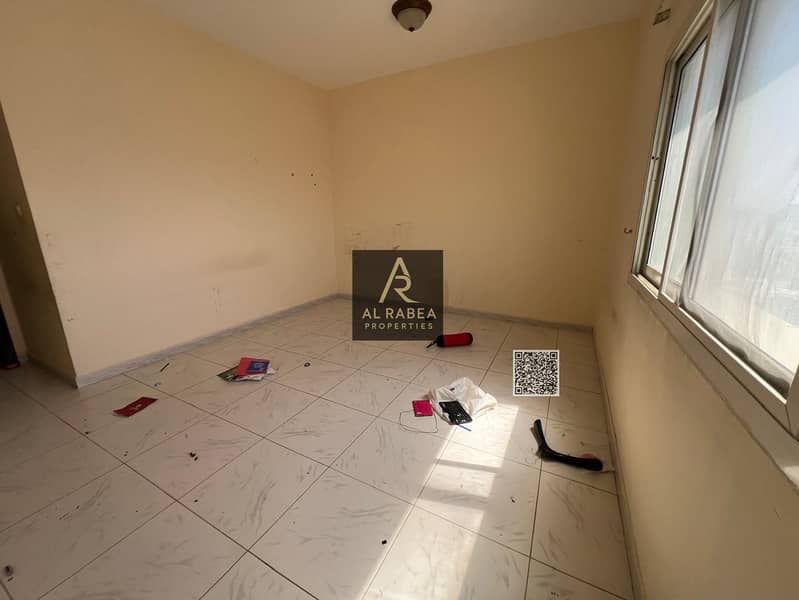 8 72e063ac-ea3d-40d3-9dae-c2ca4ddc1415. jpg