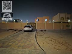 Villa for rent in Ajman Al Raqib on the corner of two streets, beautiful location, payment facilities