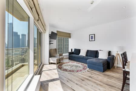 شقة 2 غرفة نوم للايجار في وسط مدينة دبي، دبي - Living Room. jpeg