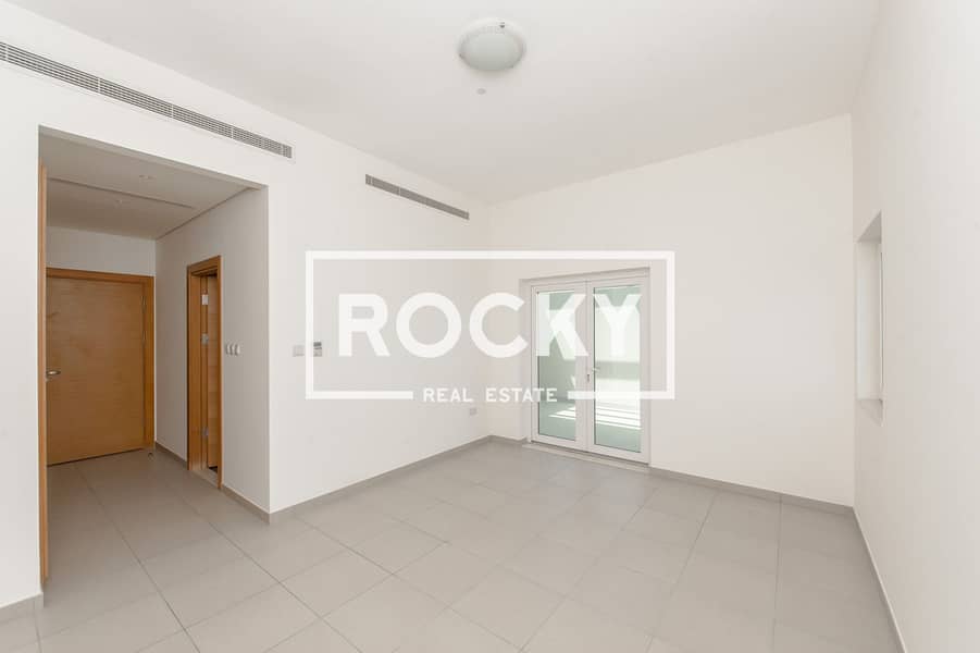 27 AlFurjan_Quortaj_Villa511-3BR (23 of 59). jpg