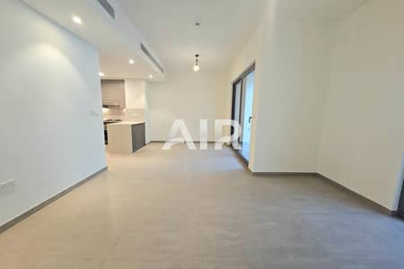 3 Bedroom Villa for Rent in Tilal Al Ghaf, Dubai - 6 Cheques | Private Garden | Family Community