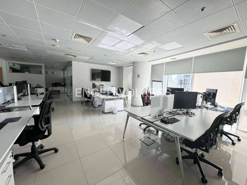 Burj View > Fitted > High ROI > Huge Layout
