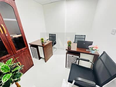 مکتب  للايجار في ديرة، دبي - 3409c585-90ab-499a-ad74-29c54c8f8b18. jpg