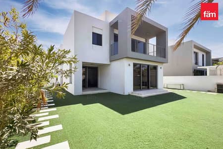 3 Bedroom Villa for Sale in Dubai Hills Estate, Dubai - Single Row| Vacant on Transfer|Big Plot