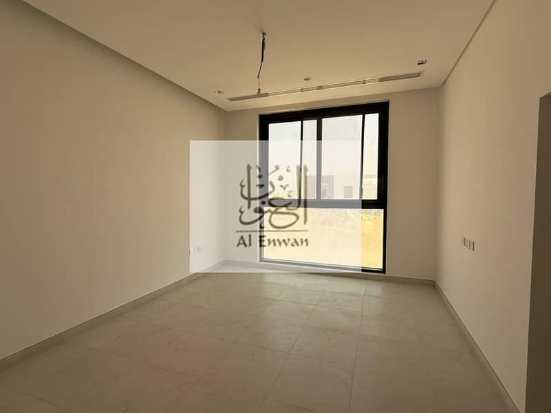 3 صورة واتساب بتاريخ 2025-09-28 في 07.15. 00_9f6265da. jpg