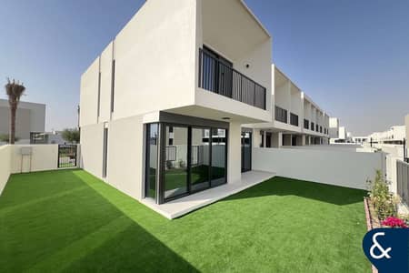 4 Bedroom Townhouse for Rent in Town Square, Dubai - Brand New | Full Landscaped | Pristine Finish