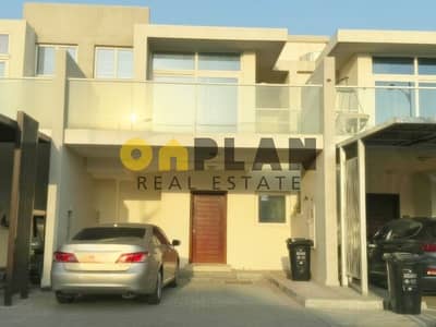 3 Bedroom Townhouse for Rent in DAMAC Hills 2 (Akoya by DAMAC), Dubai - 01 (37). jpeg