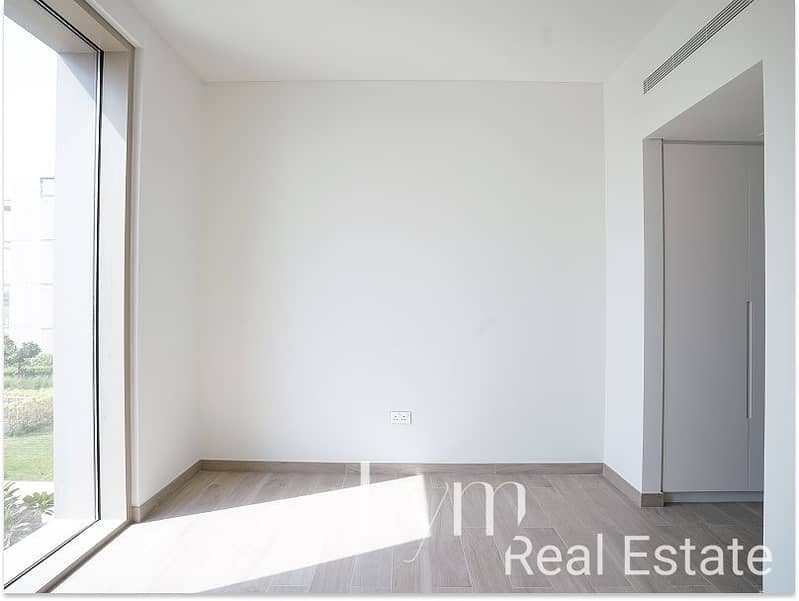 Exclusive Apartment with Full Golf View | In DFC - Image 7