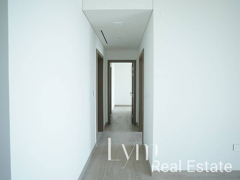 Exclusive Apartment with Full Golf View | In DFC - Image 9