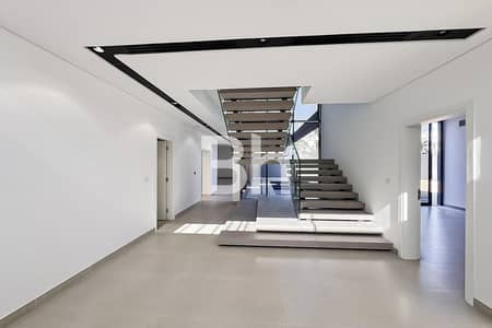5 Bedroom Villa for Sale in Tilal City, Sharjah - Luxury 5BR Villa | Private Pool | G+2