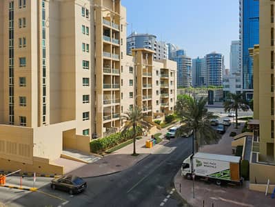 1 Bedroom Apartment for Sale in The Greens, Dubai - Fully Furnished l Spacious l Well Maintained