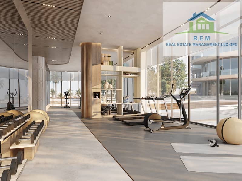 13 Ellington Views I - fitness studio. jpg