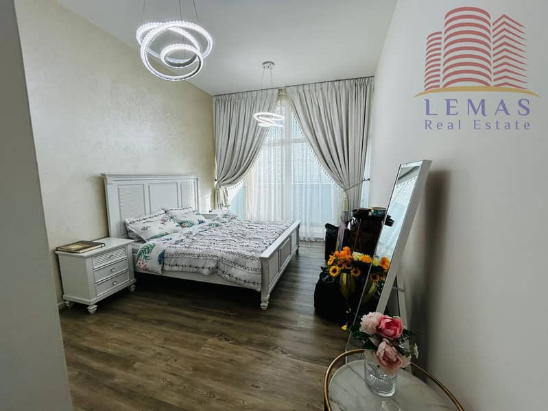 8 57ec439c-f730-47a3-afec-f2bc71b0a663. jpg