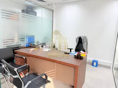 مکتب  للايجار في شارع الشيخ زايد، دبي - IMG-20250922-WA0073. jpg